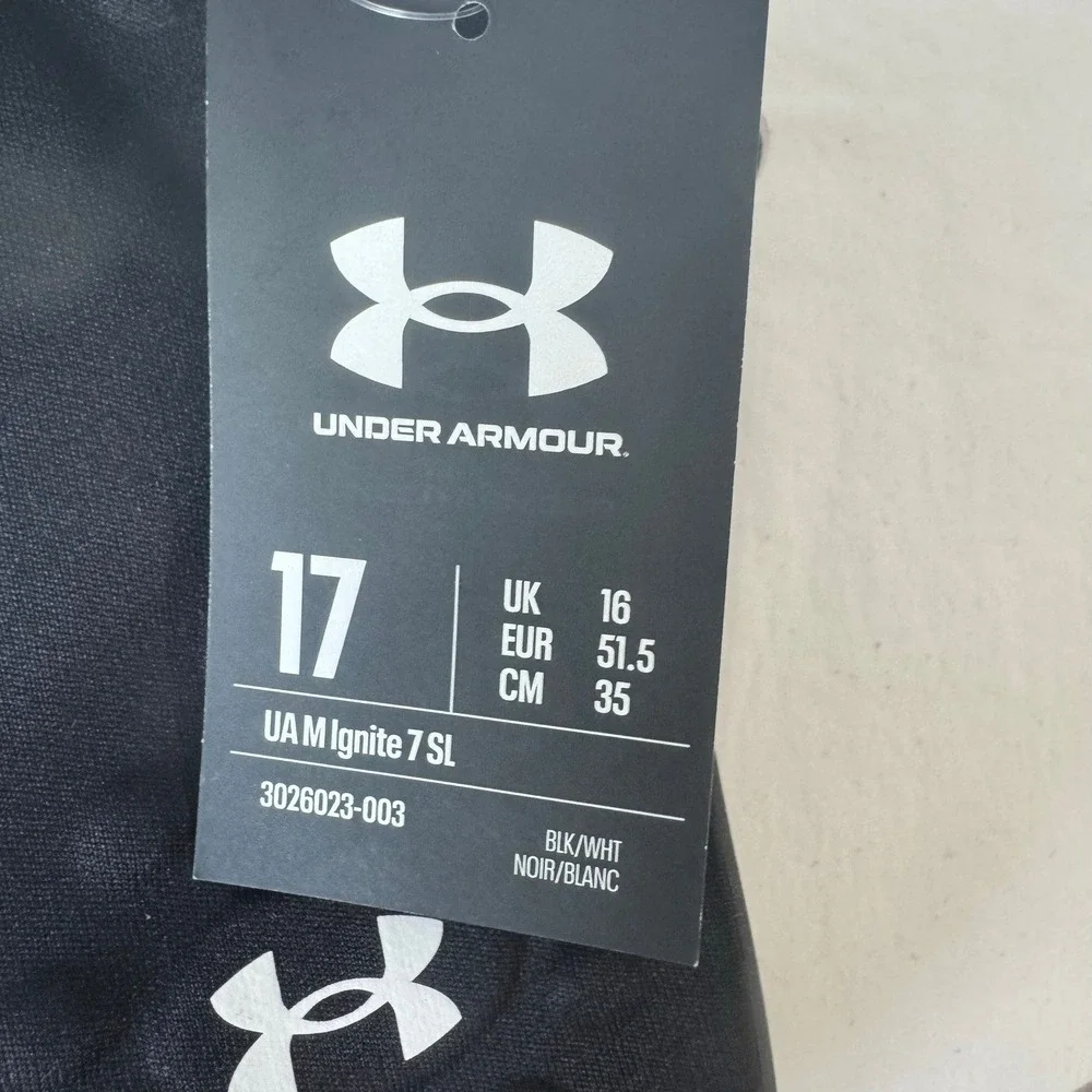 New Under Armour Men's UA Ignite Adjustable Slides size 17 Black White‎ Casual